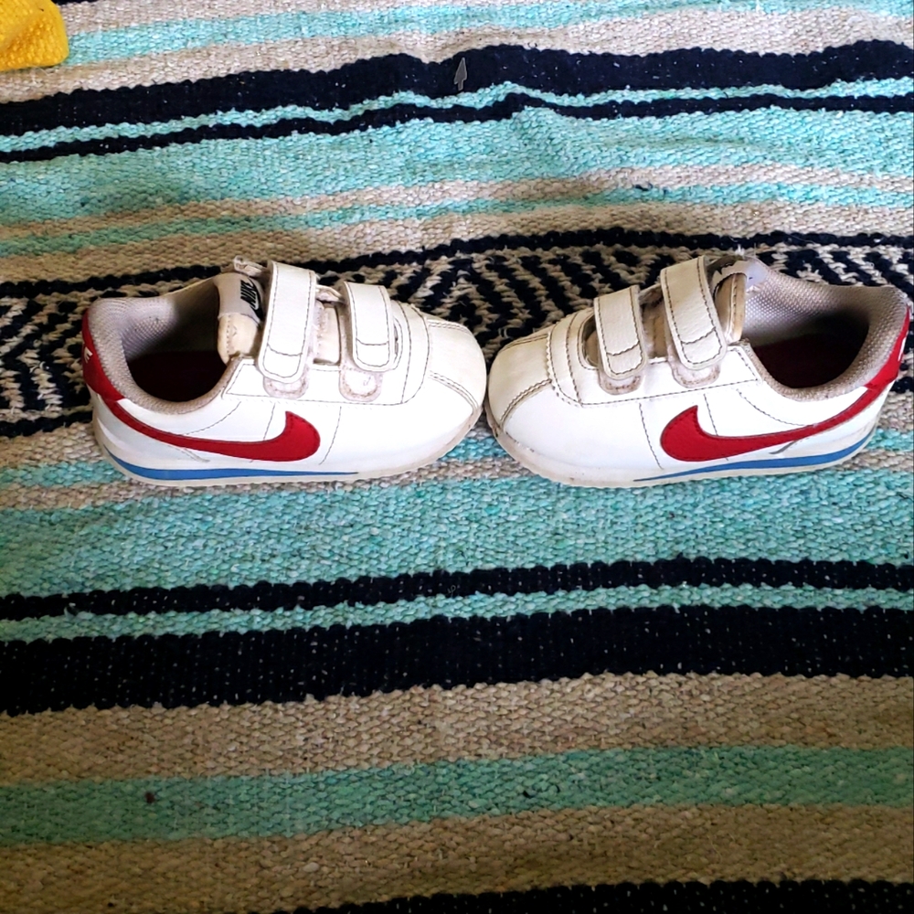 NIKE Cortez Size 7C Boys